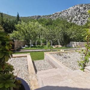 Kuća na idiličnoj lokaciji 