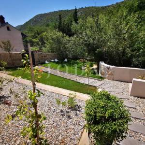 Kuća na idiličnoj lokaciji 