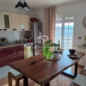 Kuća na prodaju Umag Materada 140m2 s okućnicom