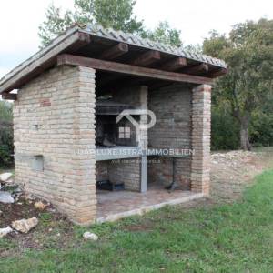 Kuća roh-bau Šišan i građevinsko zemljšte s potencijalom