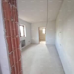 Kuća s bazenom i pogledom na more, Kaštelir