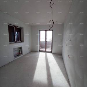 Kuća s bazenom i pogledom na more, Kaštelir