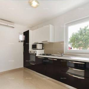 Kuća s bazenom, VALBANDON 2 km do centra Fažane