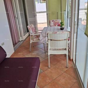 Kuća s pogledom na more u Ravni