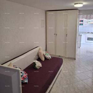 Kuća s pogledom na more u Ravni