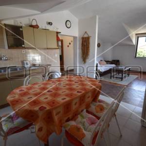 Kuća sa očaravajućim pogledom na more, 200 m2, Supetar, Brač