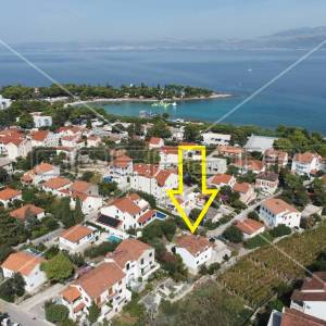Kuća sa očaravajućim pogledom na more, 200 m2, Supetar, Brač