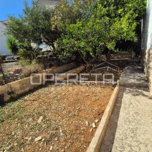 Kuća sa očaravajućim pogledom na more, 200 m2, Supetar, Brač