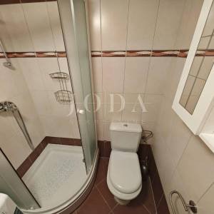 Kuća u centru s parkingom