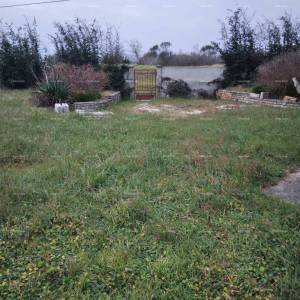 Kuća u Marčani sa velikom parcelom.