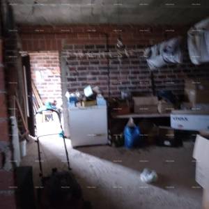 Kuća u Marčani sa velikom parcelom.