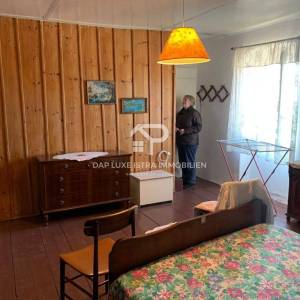 Kuća u nizu okolica Rovinja pogled  na more za adaptaciju 