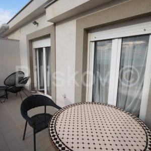 Kučine prodaja trosoban stan 108 m2, parking 16 m2, 2. kat