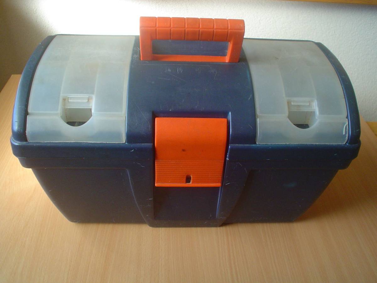 Kutija za alat + alat