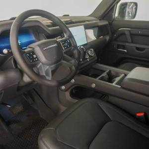 Land Rover Defender 110 X-DYNM SE 3.0 250HP AWD A8