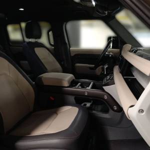 Land Rover Defender 110 X-DYNAMIC S 3.0D 250HP MHEV AWD A8