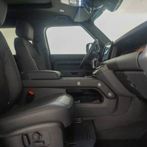 Land Rover Defender 110 X-DYNM SE 3.0 250HP AWD A8