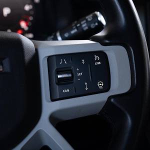 Land Rover Defender 110 X-DYN SE 3.0 250 AWD