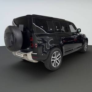 Land Rover Defender 3.0 AWD MHEV 