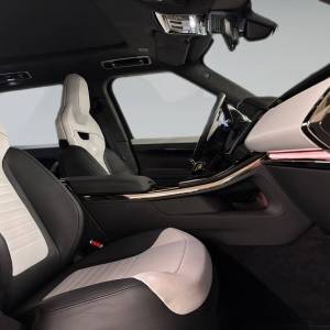 Land Rover Range Rover Sport SV+ 4.4P 635HP 4WD A8 MHEV