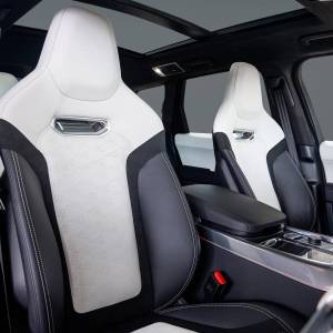 Land Rover Range Rover Sport SVR 5.0 V8 575HP 4WD A8