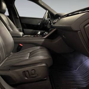 Land Rover Range Rover Velar PREMIUM EDITION D204