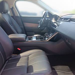 Land Rover Range Rover Velar SE 3.0D V6 300HP 4WD A8