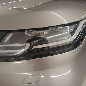 Land Rover Range Rover Velar SE 3.0D V6 R-DYNAMIC