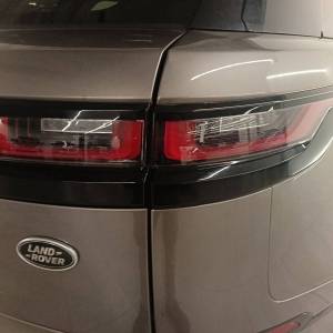 Land Rover Range Rover Velar SE 3.0D V6 R-DYNAMIC