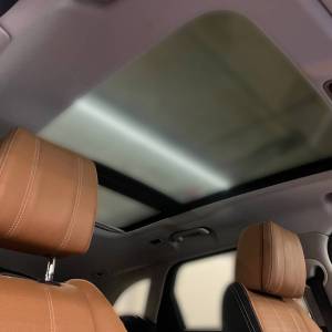 Land Rover Range Rover Velar SE 3.0D V6 300HP 4WD A8