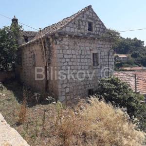 Lastovo, stara kamena kuća za renoviranje, prodaja