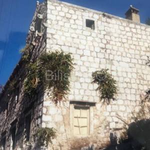 Lastovo, stara kamena kuća za renoviranje, prodaja