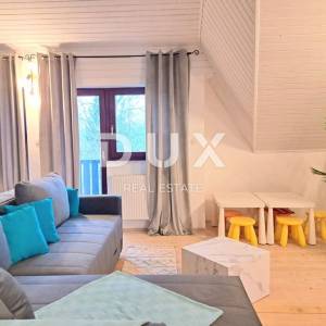 LIKA, PLITVIČKA JEZERA - Renovirana kuća s bazenom u prirodi