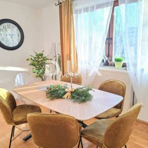 LIKA, PLITVIČKA JEZERA - Renovirana kuća s bazenom u prirodi