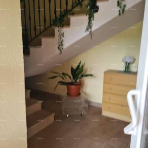 Ližnjan – Apartmanska kuća s bazenom, 460 m².