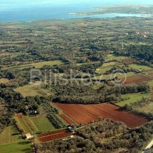 Ližnjan, građevinsko-turističko zemljište