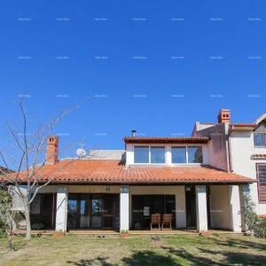 Ližnjan – Prostrana obiteljska kuća s velikim potencijalom