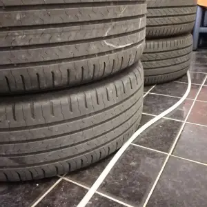 Ljetne gume 215 55 18