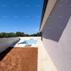 Loborika, nova samostojeća kuća.