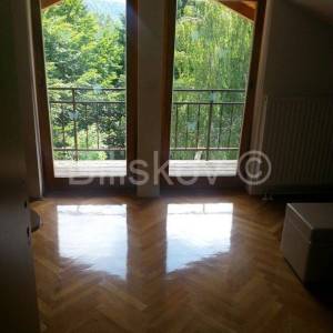 Lokve, imanje uz obalu Lokvarskog jezera.