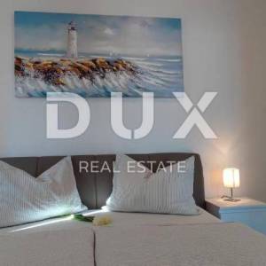 LOVRAN, LIGANJ - Kuća s vrhunskom okućnicom i panoramskim pogledom na more