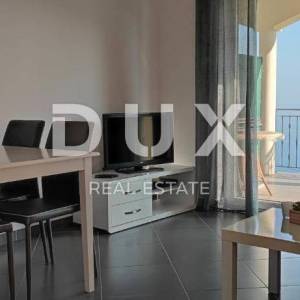 LOVRAN, LIGANJ - Kuća s vrhunskom okućnicom i panoramskim pogledom na more