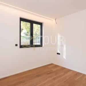 Lovran, novogradnja, 3s+db, 142.11m2, terasa, okućnica, pogled na more