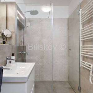 Lovret Split najam 1 osoba do sezone