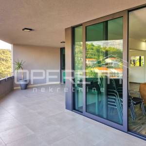 Luksuzan apartman na Korčuli s pogledom na more, 125,75 m2