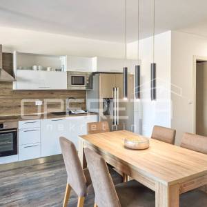 Luksuzan apartman na Korčuli s pogledom na more, 125,75 m2