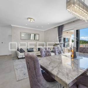 Luksuzna kuća s velikom okućnicom, Šibenik- Bilice