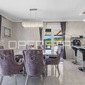 Luksuzna kuća s velikom okućnicom, Šibenik- Bilice