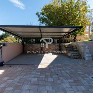 Luksuzna vila s bazenom u okolici Poreča 450m2