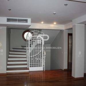 Luksuzna vila s bazenom u okolici Poreča s pogledom na more